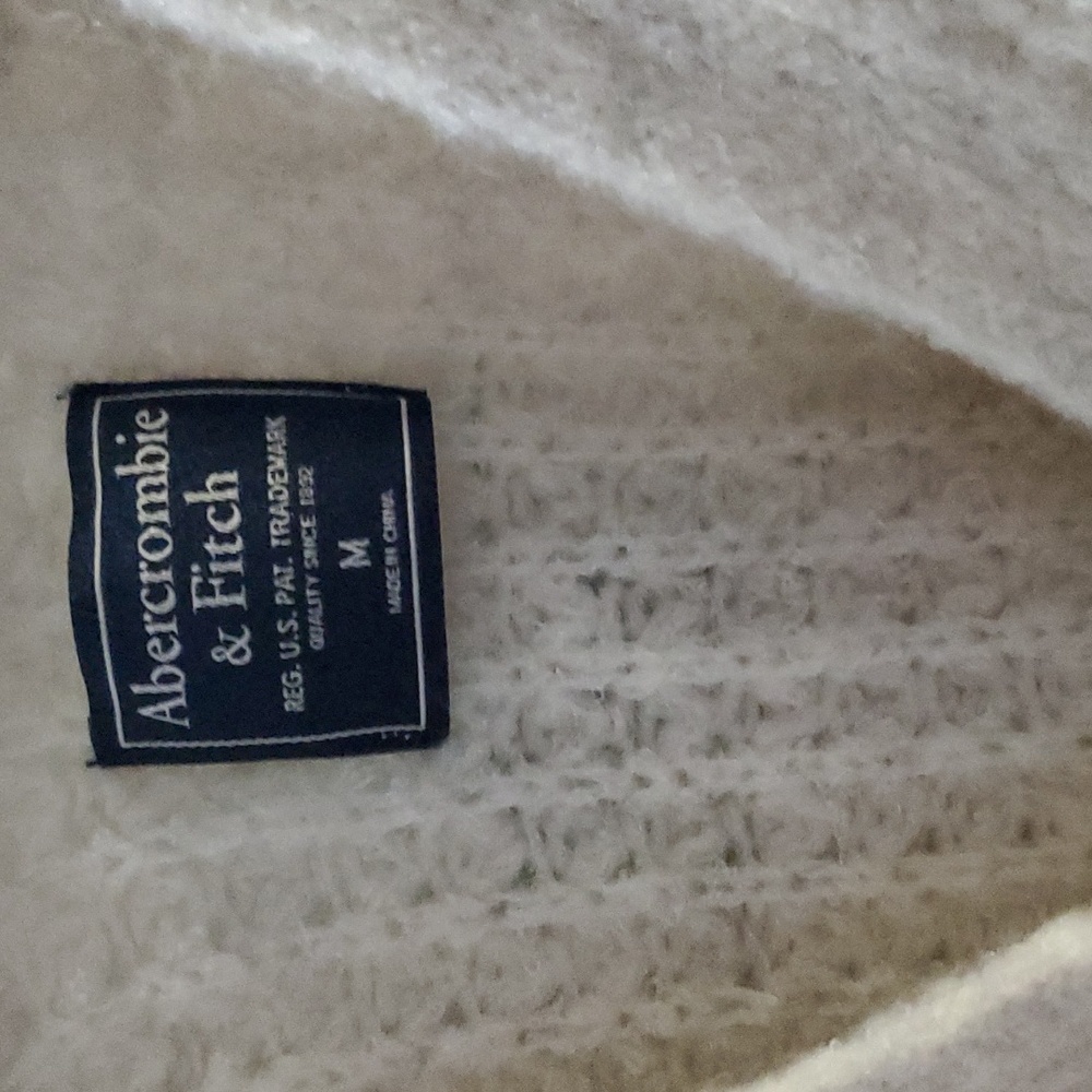 Abercrombie vintage oversized cropped cardigan. Size M - Picture 2 of 4